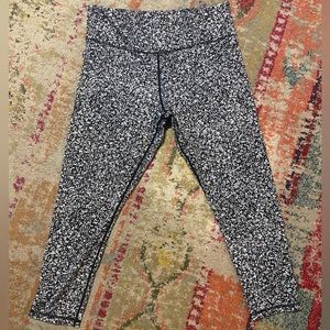 Zyia Leggings